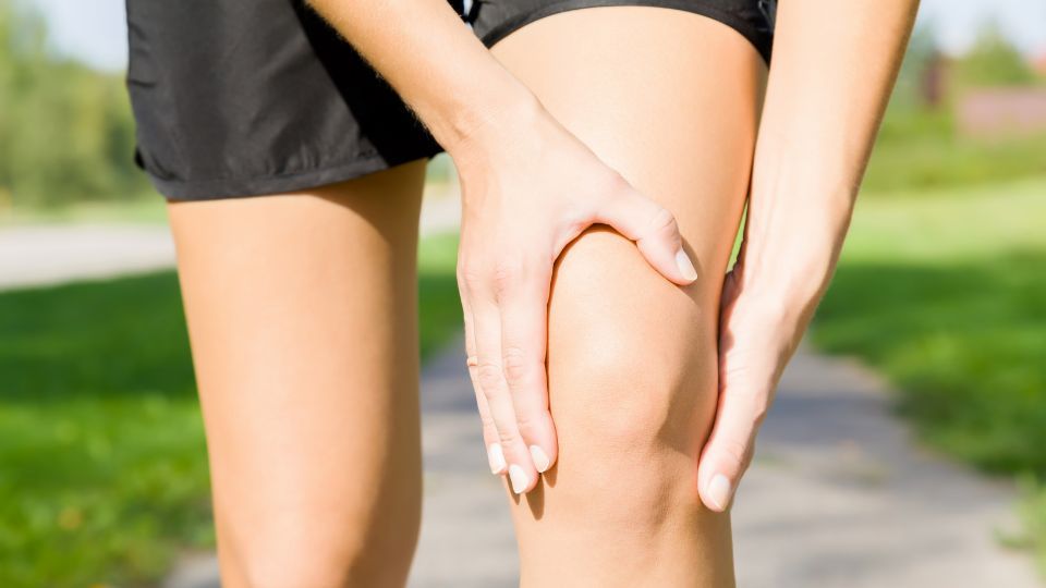 My Knee Hurts When I Put Weight On It — Why?