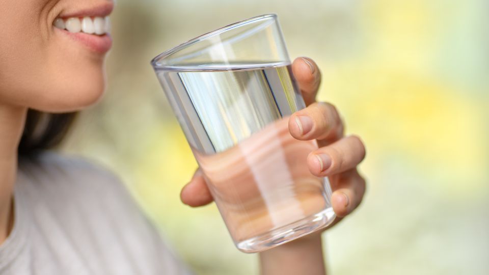 Can Dehydration Cause Joint Pain? How Water Affects Your Comfort